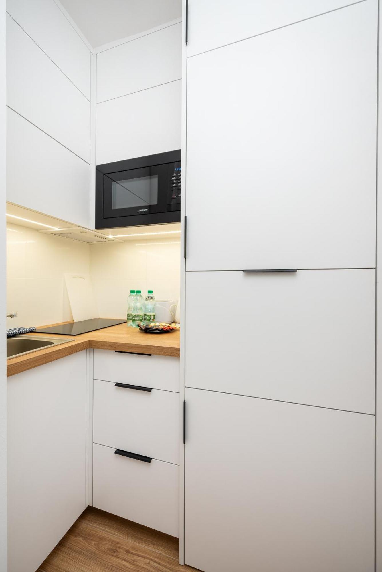 Krasinski Garden Comfort Apartment Varsovia Exterior foto