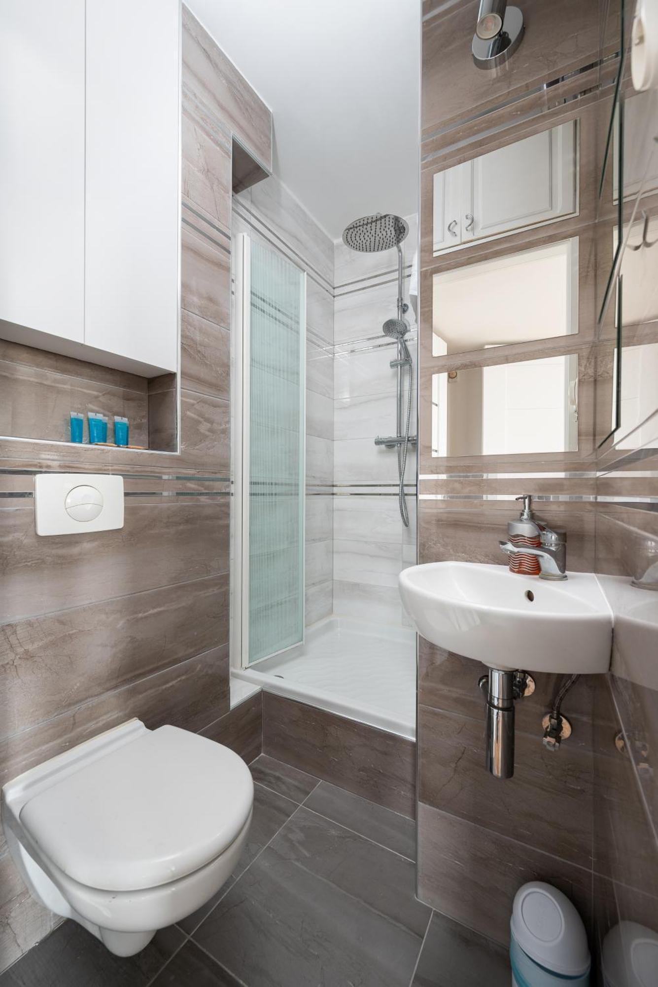 Krasinski Garden Comfort Apartment Varsovia Exterior foto